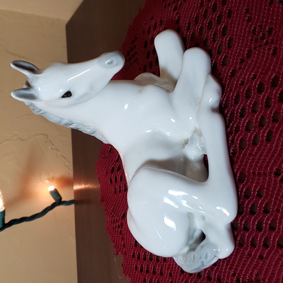 Porcelain Arab Foal USSR - Picture 9 of 9